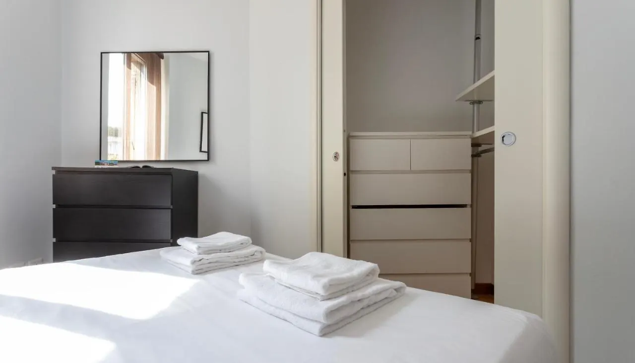 Italianway - Abruzzi 19 Apartamento Milão