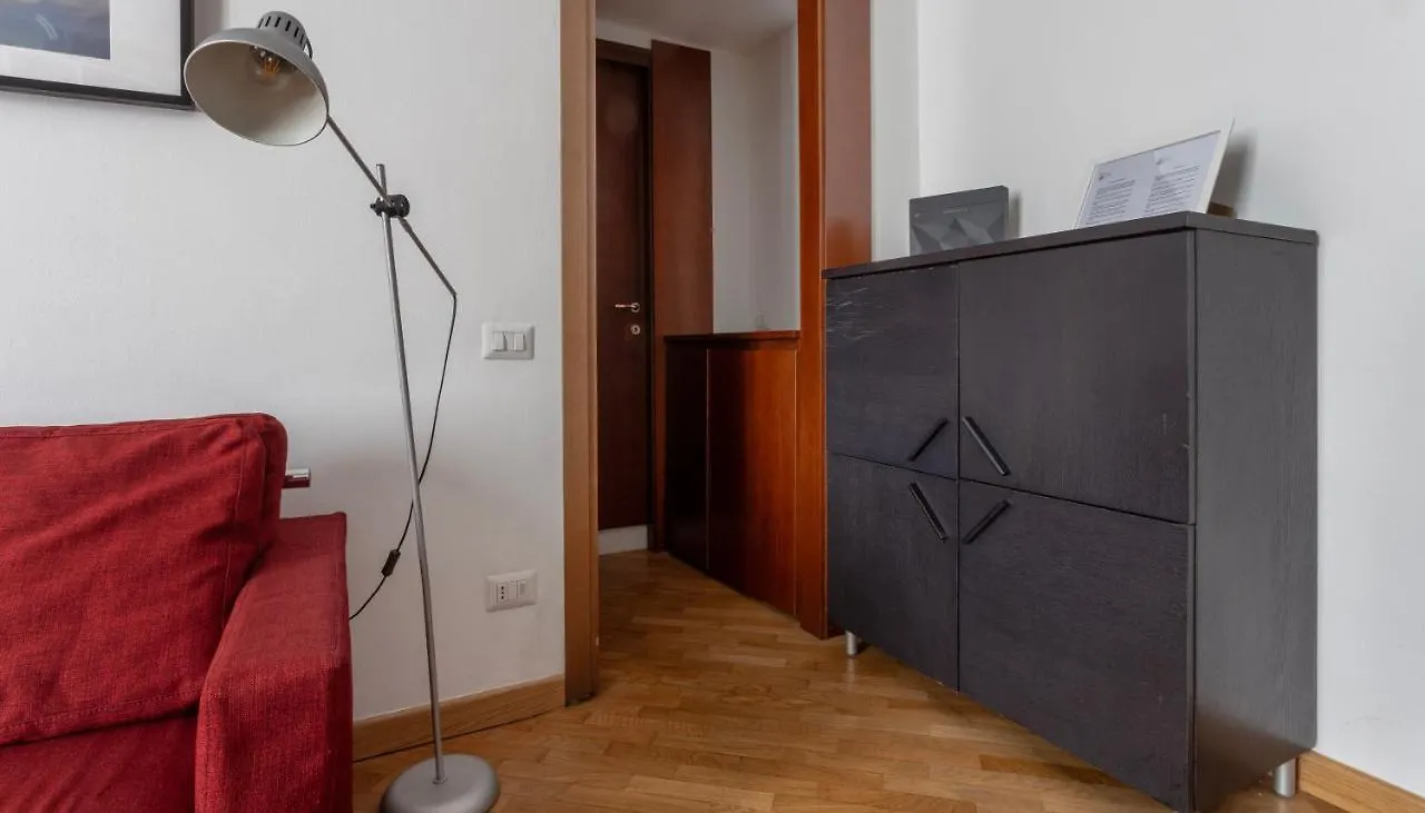 Italianway - Abruzzi 19 Apartamento Milão 0*,